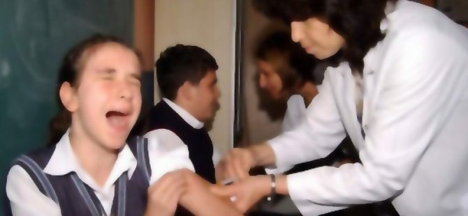 SAĞLIKTA AŞI SKANDALI! 63 BİN ÇOCUĞA TARİHİ GEÇMİŞ AŞI YAPILDI