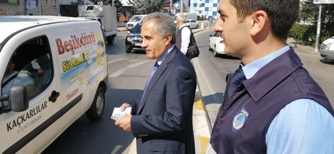 KAYMAKAM İLHAN ÜNSAL YAYA FARKINDALIĞI NÖBETİNE KATILDI