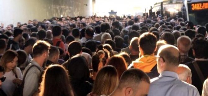 ZİNCİRLİKUYU METROBÜS DURAĞINA VATANDAŞTAN TEPKİ
