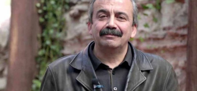 AYM'DEN  SIRRI SÜREYYA ÖNDER İÇİN İFADE ÖZGÜRLÜĞÜ İHLAL KARARI