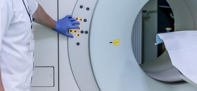 AĞRIYANA ÖKSÜRENE  TOMOGRAFİ YAZILIYOR