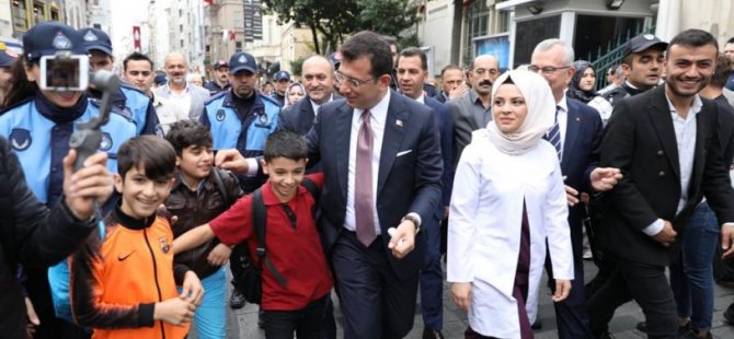 İBB BAŞKANI 29 EKİM KUTLAMA TÖRENİNİ TAKSİM'DEN BAŞLATTI
