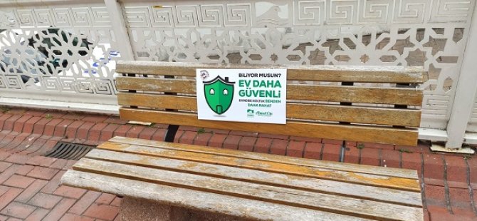 BANKLARA'' EVİNİZ DAHA GÜVENLİ'' ETİKETLERİ YAPIŞTIRILIYOR