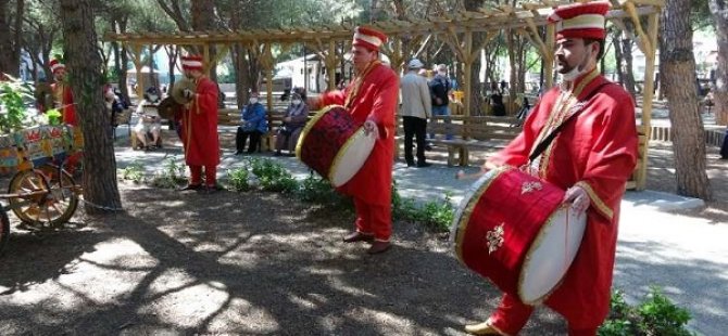 PENDİK BELEDİYESİ'NDEN MEHTERANLI RAMAZAN BAYRAM KUTLAMASI