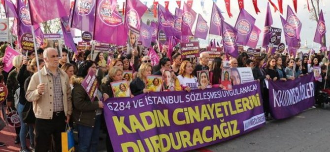 İSTANBUL SÖZLEŞMESİNİN KALDIRILMASINA KADINLARDAN EYLEMLİ TEPKİ