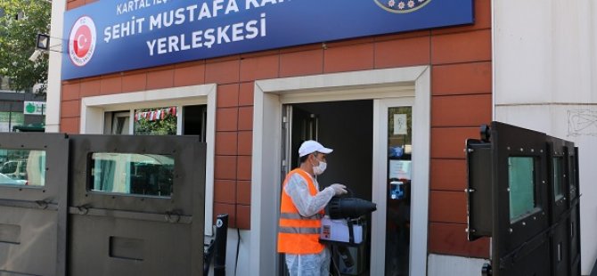 KARTAL'DA DEZENFEKTE ÇALIŞMALARI POLİS MERKEZLERİ İLE DEVAM ETTİ