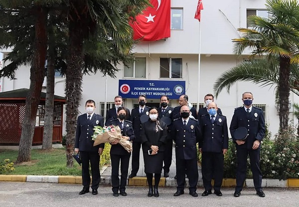 PENDİK KAYMAKAMI DR.HÜLYA KAYA POLİS HAFTASINI UNUTMADI