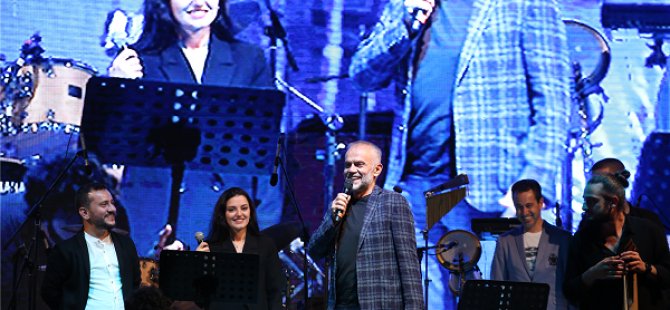 ÇEKMEKÖY'DE İMERA VE SEVCAN ORHAN KONSER ŞÖLENİ