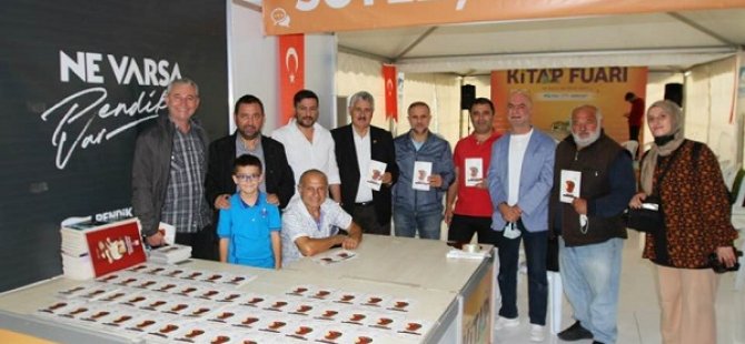 METİN TAVUKÇU PENDİK KİTAP FUARINDA OKUYUCULARIYLA BİR ARAYA GELDİ