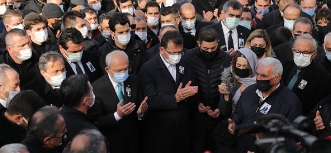 BAŞKAN GÖKHAN YÜKSEL İMRANLI BELEDİYE BAŞKANI MURAT AÇIL'IN CENAZE TÖRENİNE KATILDI