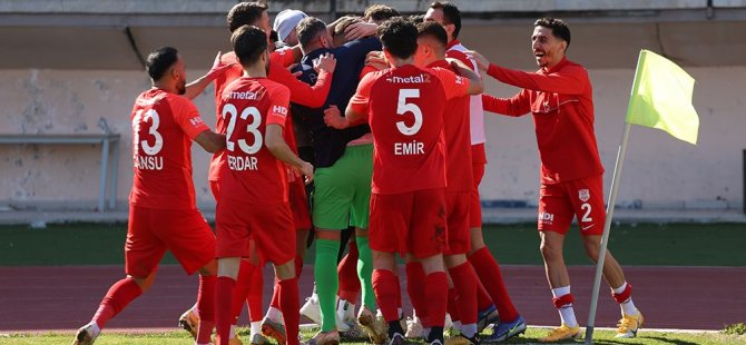 PENDİKSPOR'A TARSUS İDMAN YURDU'NU EZDİ GEÇTİ; 3-1