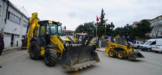 KARTAL BELEDİYESİ BEKLENEN YOĞUN KAR YAĞIŞI NEDENİYLE TEYAKKUZA GEÇTİ