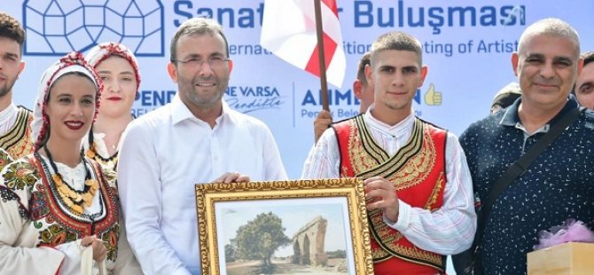 ULUSLARARASI GELENEKSEL SANATÇILAR BULUŞMASI PENDİK'TE GÖRKEMİYLE AÇILDI