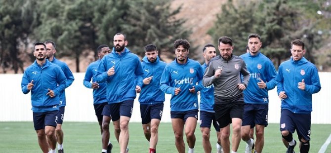 PENDİKSPOR SAMSUNSPOR KARŞILAŞMASINA HAZIRLANIYOR