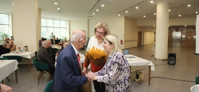 KARTAL BELEDİYESİ'NDEN YAŞLILAR HAFTASINDA GÖNÜLLERE DOKUNAN ETKİNLİK