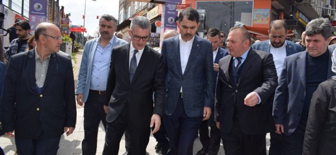 BAKAN MURAT KURUM KARTAL'DA ESNAFLARI ZİYARET ETTİ