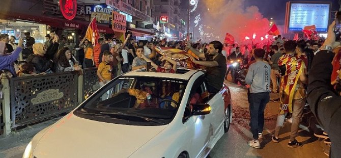 GALATASARAY'IN ŞAMPİYONLUĞU YURT GENELİNDE COŞKUYLA KUTLANDI