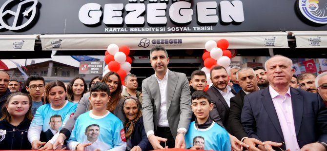 CHP KARTAL İLÇE BAŞKANI MERT POLAT GEZEGEN ÜRANNÜS CAFE'NİN AÇILIŞNA KATILDI