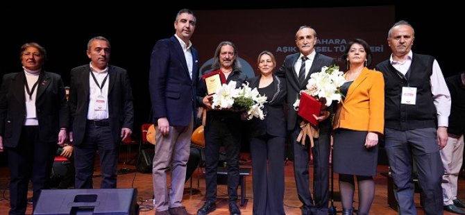 ÂŞIK VEYSEL KARTAL’DA TÜRKÜLERLE ANILDI