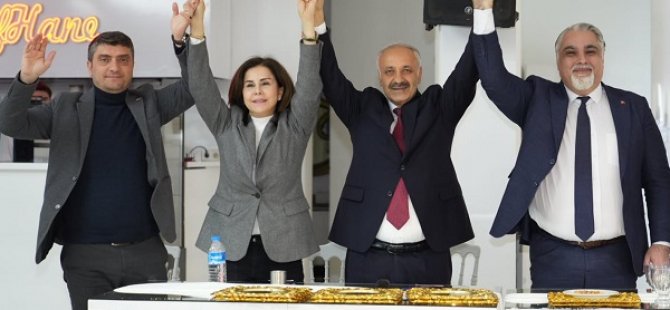 ESKİ İYİ PARTİLİ FUAT ONBAŞILI'DAN KARAKAYA'YA TAM DESTEK