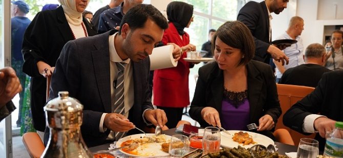 TÜRK MUTFAĞI HAFTASI'NDA TUZLA'DA MANAV TÜRKLERİ RÜZGARI ESTİ