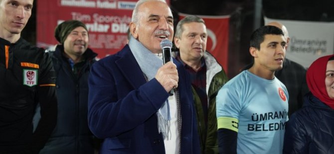 ÜMRANİYE'DE MAHALLELERİN FUTBOL COŞKUSU BAŞLADI
