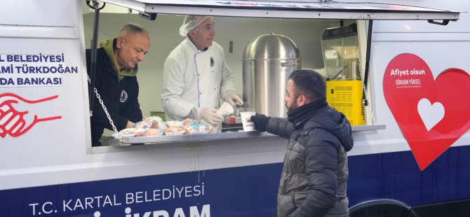 KARTAL BELEDİYESİ'NDEN SOĞUK KIŞ GÜNLERİNDE VATANDAŞLARA SICAK DESTEK
