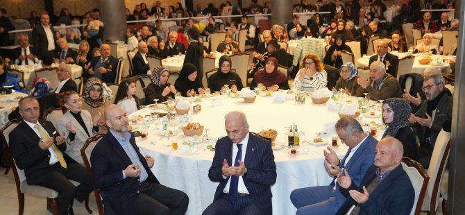 BAŞKAN YILDIRIM, ŞEHİT AİLELERİ VE GAZİLERLE İFTAR PROGRAMINDA BULUŞTU