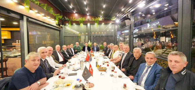 BASIN MENSUPLARI PENDİK PROTOKÜLÜYLE İFTAR SOFRASINDA BULUŞTU