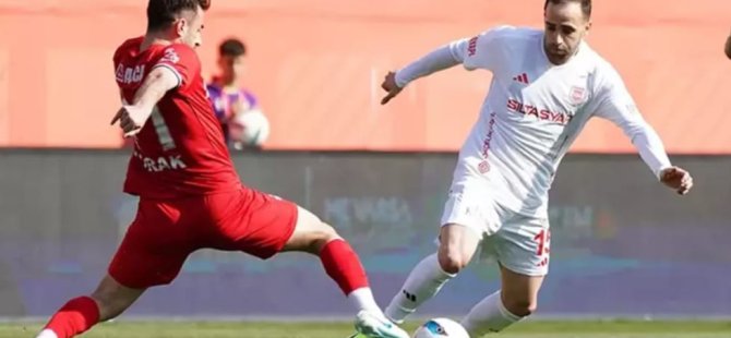 SİLTAŞ YAPI PENDİKSPOR ÇRUM FK KARŞISINDA BERABERLİĞİ YAKALADI
