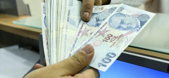 EMEKLİLERİN KALAN 1000 TL'LİK BAYRAM  İKRAMİYE FARKI YARIN HESAPLARA GEÇİYOR
