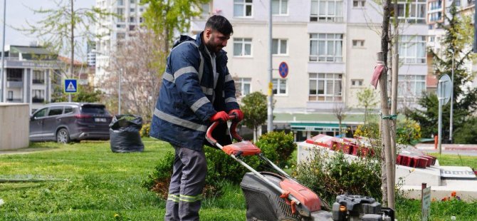 KARTAL BELEDİYESİ'NDEN YAZ TEMİZLİĞİ MESAİSİ