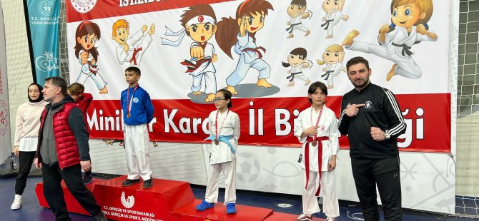 MİNİK KARATECİLERDEN BÜYÜK BAŞARI