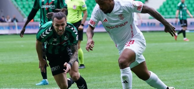 PENDİKSPOR SAKARYASPOR'A 1.0 YENİLDİ