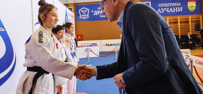 ÜMRANİYELİ SPORCU DÜNYA JUDO ŞAMPİYONASINDA ALTIN MADALYANIN SAHİBİ OLDU