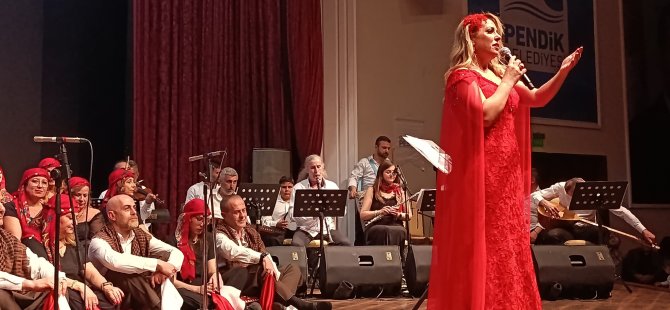 PESİAD VE PEFHEM SIRA GECESİYLE GÖZ DOLDURDU