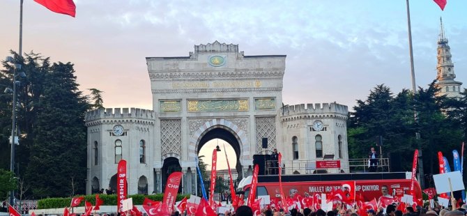 CHP'NİN ''DİPLOMANI AL GEL'' MİTİNGİ