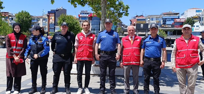 PENDİK KIZILAY VE İLÇE EMNİYETİNDEN ÖRNEK İŞBİRLİĞİ KAN BAĞIŞI KAMPANYASI