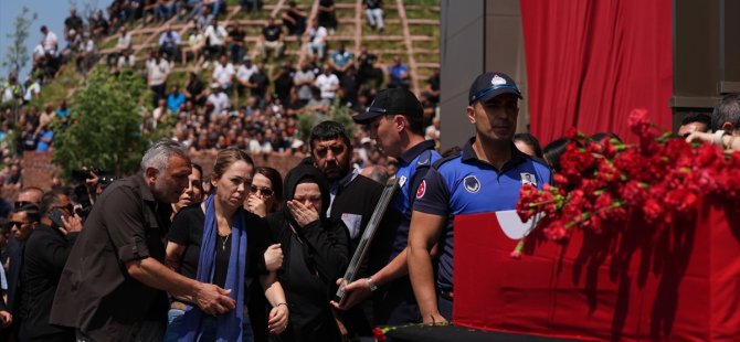 MANİSA BÜYÜKŞEHİR BELEDİYE BAŞKANI FERDİ FERDİ ZEYREK SON YOLCULUĞUNA UĞURLANIYOR