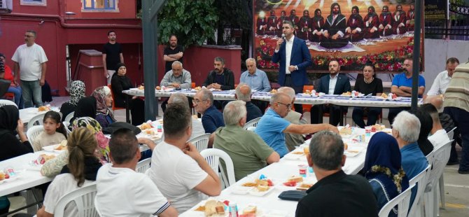 BAŞKAN GÖKHAN YÜKSEL MUHARREM AYI'NIN YEDİNCİ GÜNÜNDE ORUCUNU CEMEVİNDE AÇTI