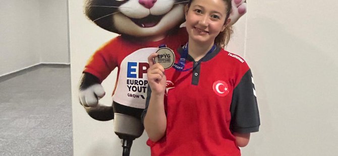 PARALİMPİK MİLLİ SPORCUMUZ SÜMEYYE SUDE ÖZTUNÇ’TAN AVRUPA’DA BÜYÜK BAŞARI