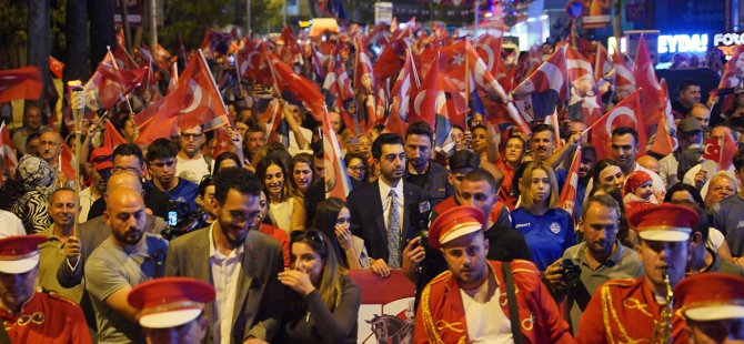 TUZLA'DA 30 AĞUSTOS COŞKUSU: BAŞKAN EREN ALİ BİNGÖL BU TOPRAKLARDA UMUT HEP VAR OLACAK