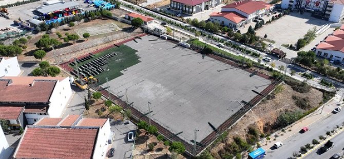 GÜLLÜBAĞLAR ANTRENMAN SAHASI YENİLENİYOR