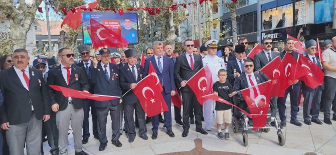 19 EYLÜL GAZİLER GÜNÜ PENDİK'TE TÖRENLERLE KUTLANDI