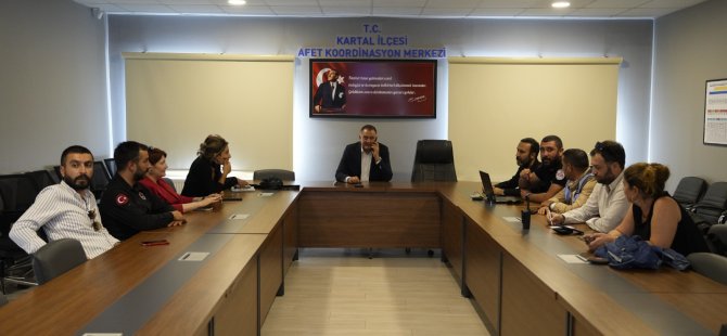 DEPREM SONRASI KARTAL'DA ACİL DEĞERLENDİRME