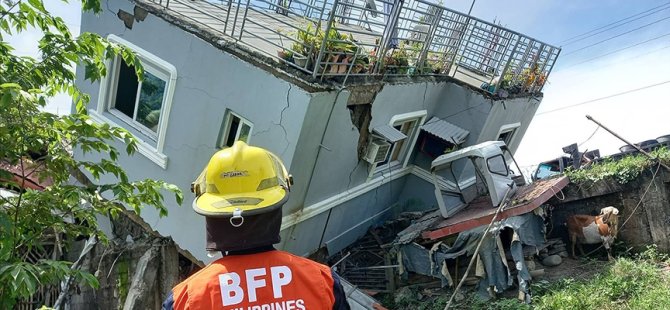 FİLİPİNLER'DE 7.4 ŞİDDETİNDE DEPREM MEYDANA GELDİ