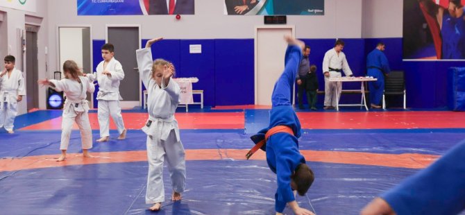 ÜMRANİYE’DE JUDODA KUŞAK HEYECANI YAŞANDI