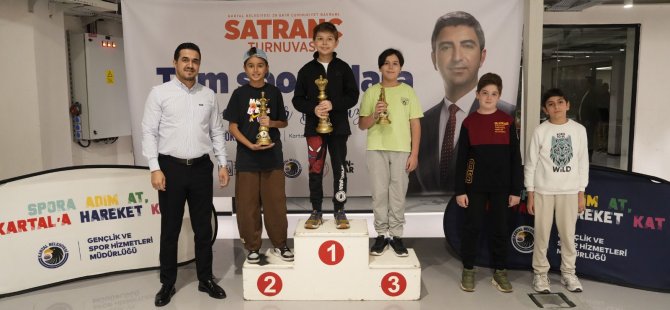 KARTAL’DA CUMHURİYET COŞKUSU SATRANÇ TAHTASINDA BULUŞTU