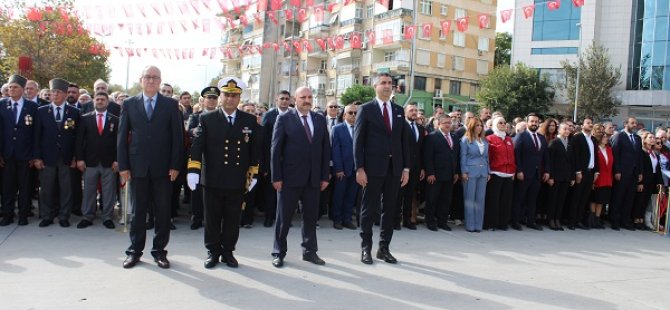 29 EKİM CUMHURİYET BAYRAMI COŞKUSU KARTAL'DA KORTEJ YÜRÜYÜŞÜ İLE BAŞLADI