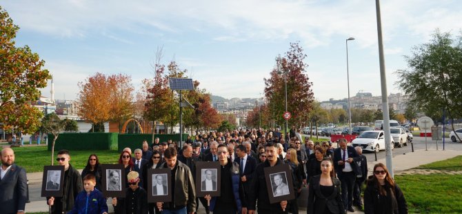 CHP PENDİK İLÇE BAŞKANLIĞI'NDAN 10 KASIM ANMASI:ATATÜRK'Ü TATİLLE GÖLGE GİRİŞİMİNE TEPKİ
